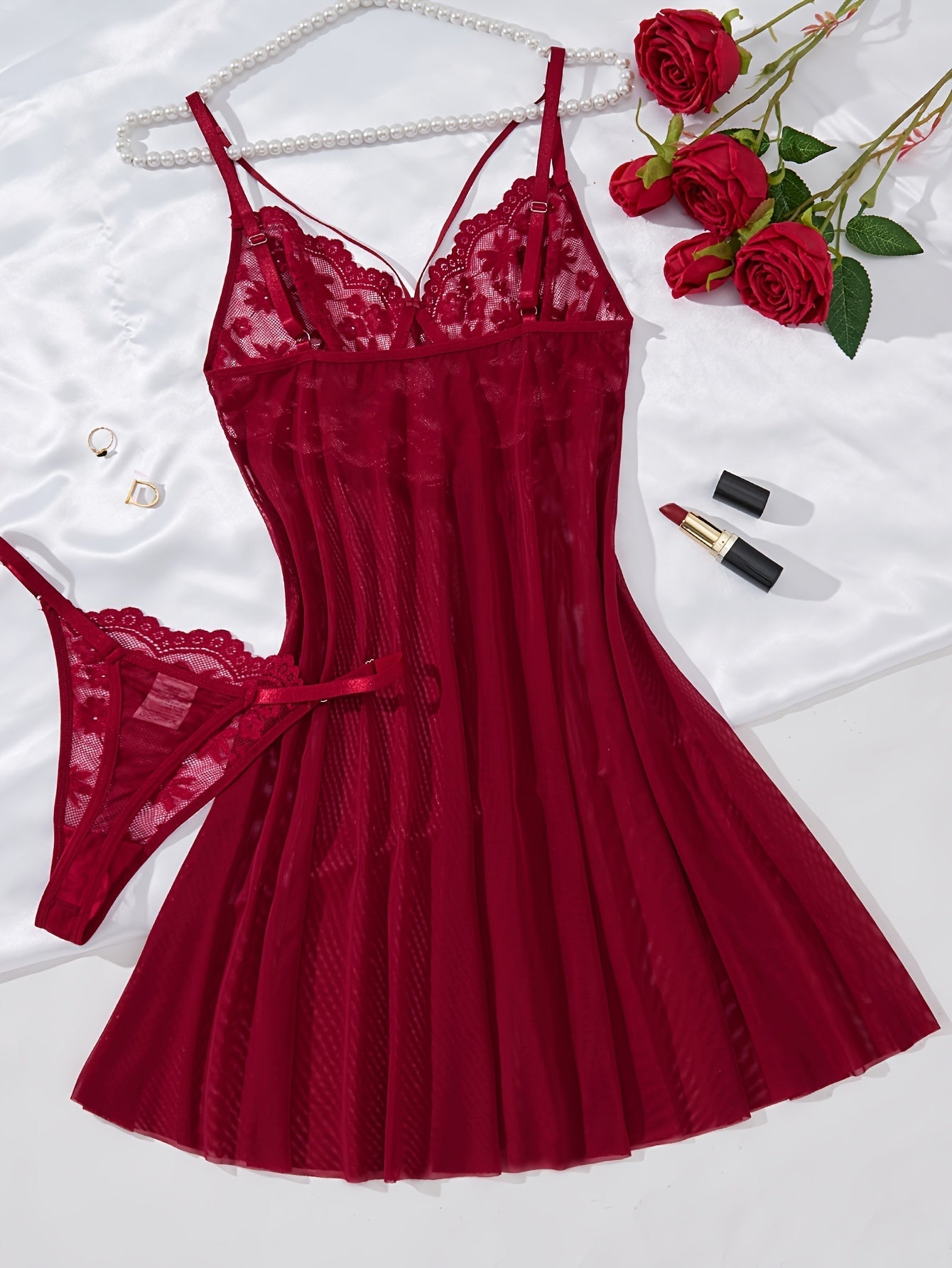 Robe de nuit courte et sexy, élégante et unie